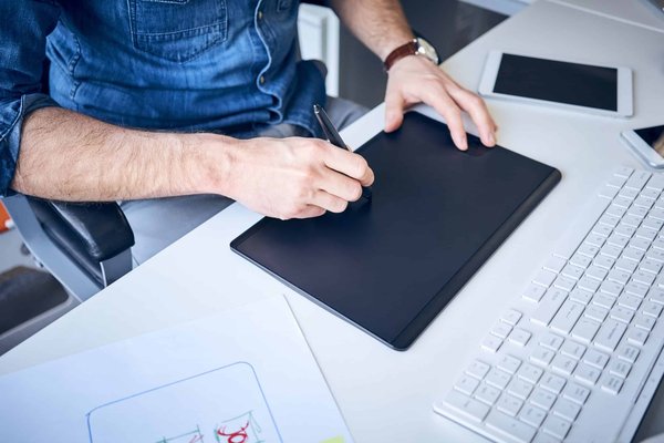 Les services proposés par AWi : une agence web à Paris